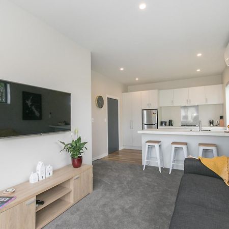 Mount Iron Apartment Wanaka Exteriör bild
